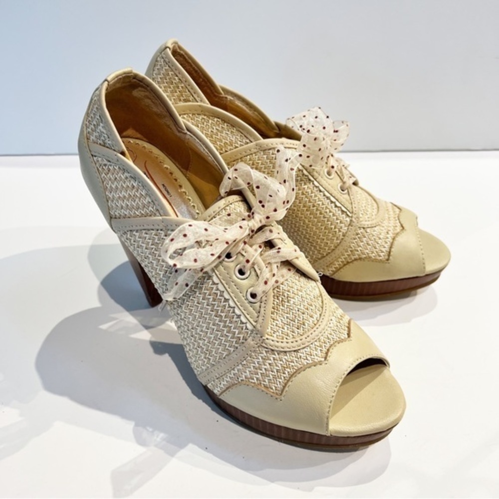 💋Anthropologie Poetic License London heels. Size 38.5 or size 7.5 in US - Picture 9 of 10